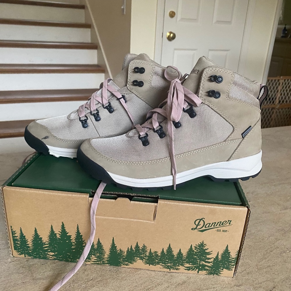 Danner Adrika hiker - sold by anthropologie - women’s 9.5